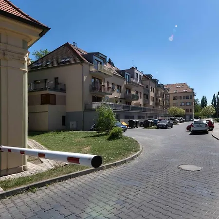 Apartsee U Jeziska * Plzen